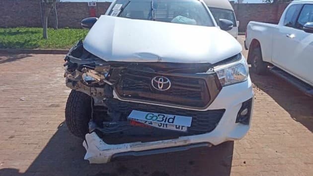 hilux collision